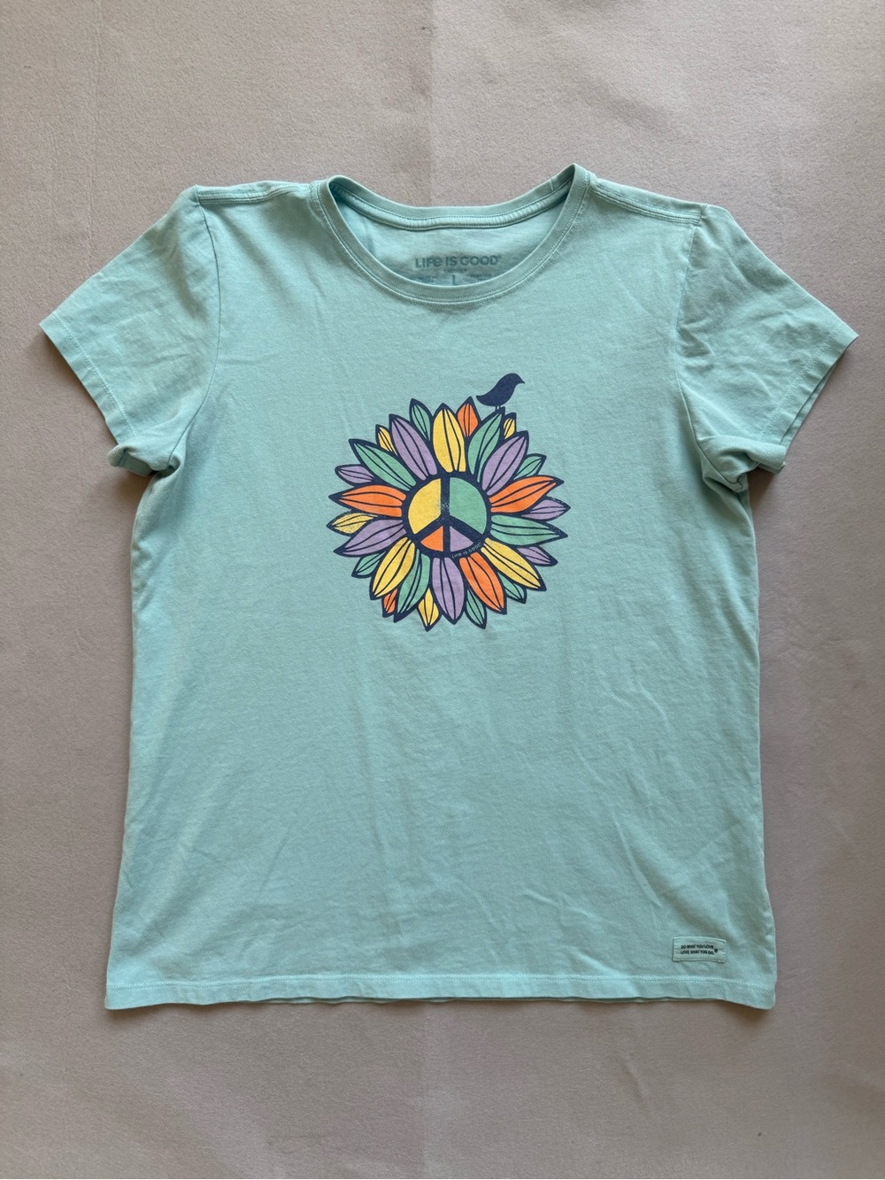 Life Is Good Peace Sign Flower Women’s Short Sleeve Crusher Tee - Size L